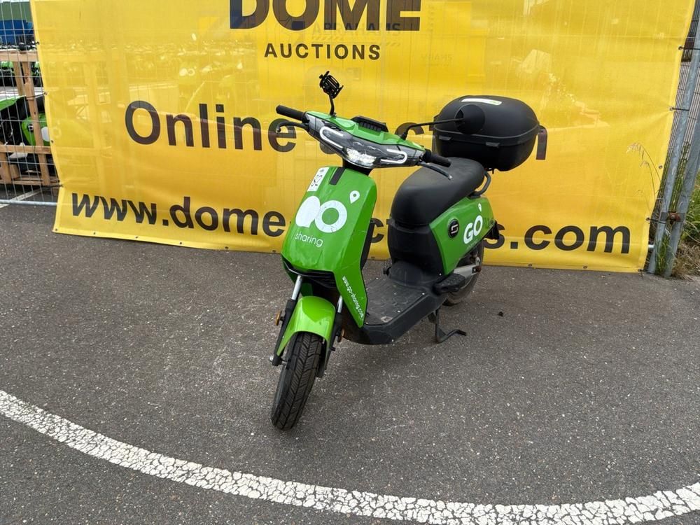 Super Soco CUx Electric Scooter