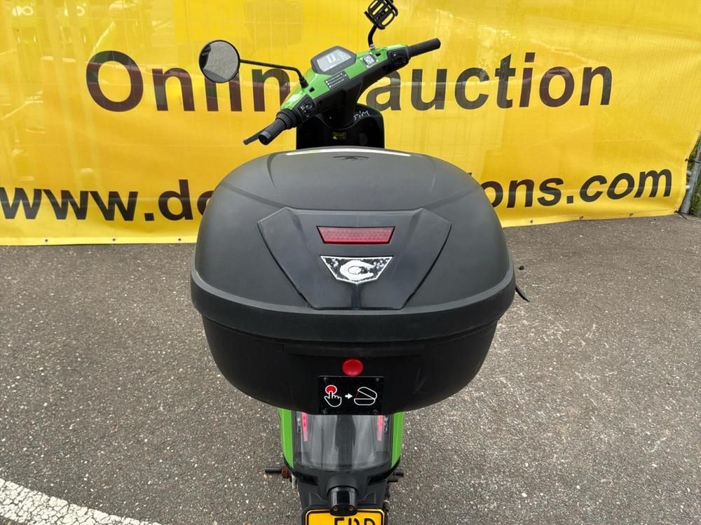 Super Soco CUx Electric Scooter