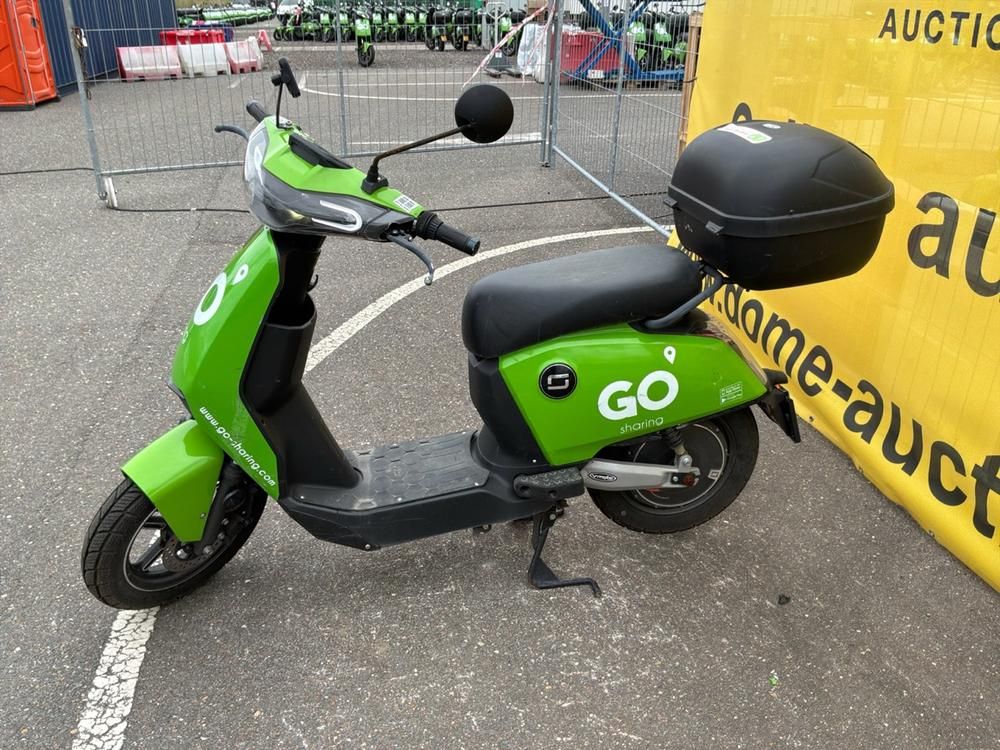 Super Soco CUx Electric Scooter