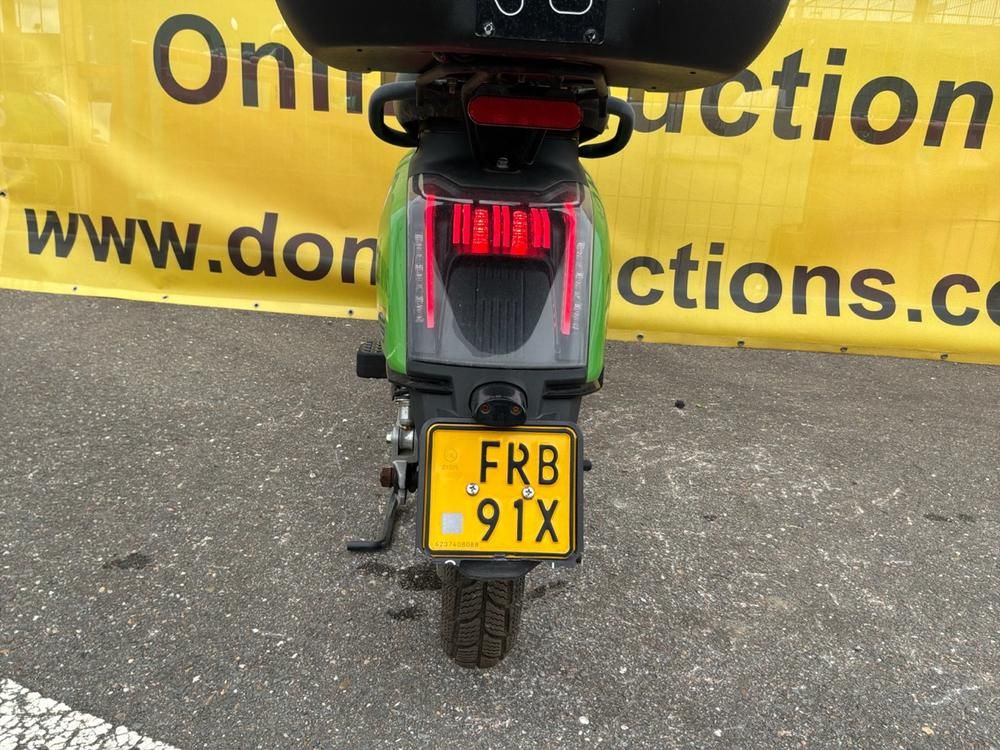 Super Soco CUx Electric Scooter