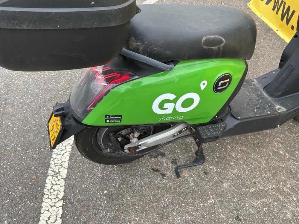 Super Soco CUx Electric Scooter