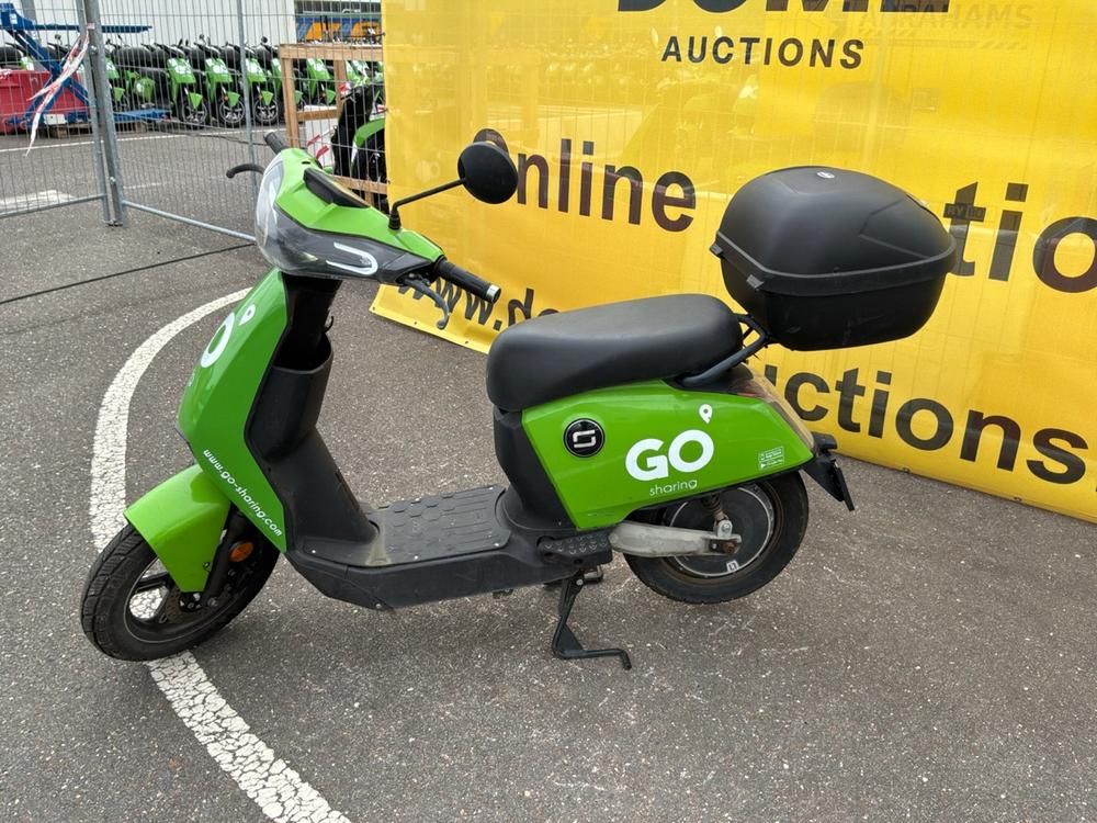 Super Soco CUx Electric Scooter