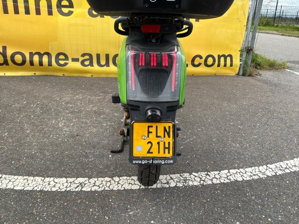Super Soco CUx Electric Scooter