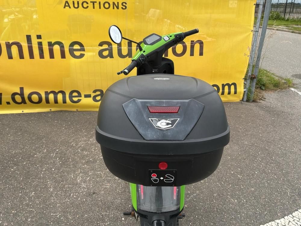Super Soco CUx Electric Scooter