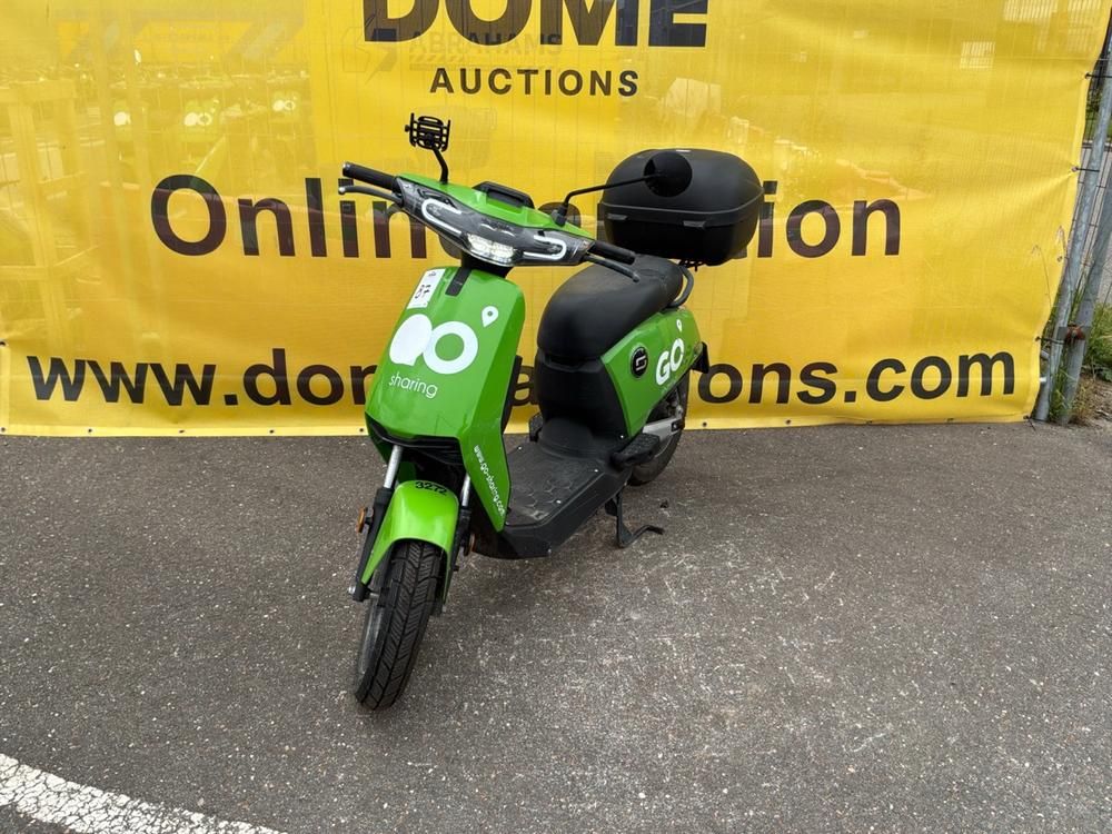 Super Soco CUx Electric Scooter