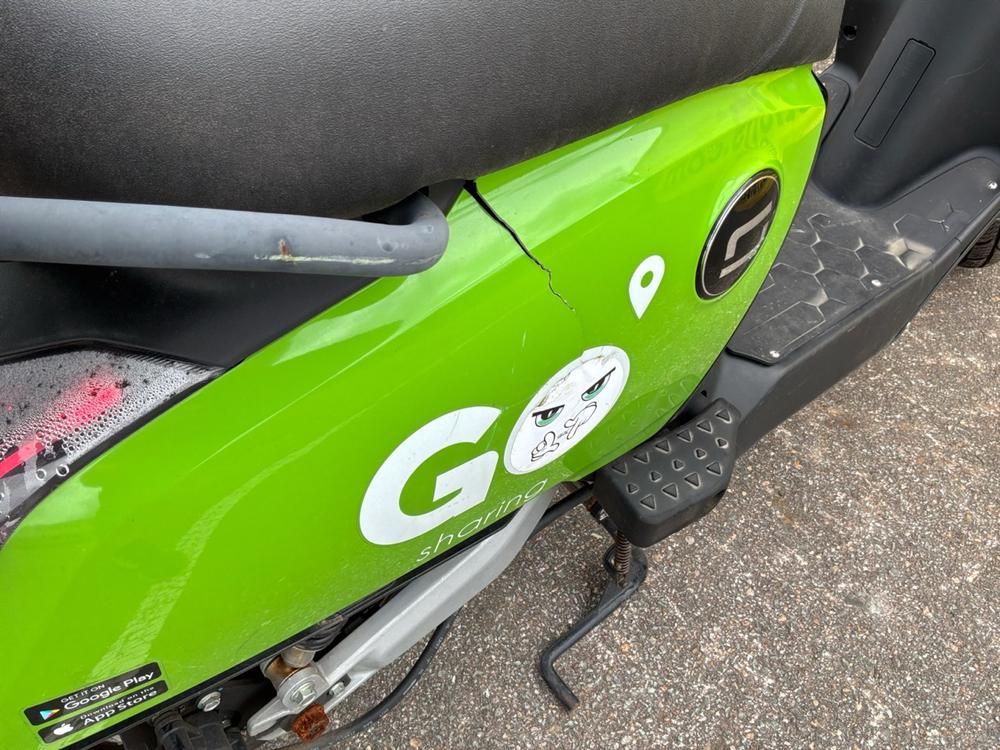 Super Soco CUx Electric Scooter