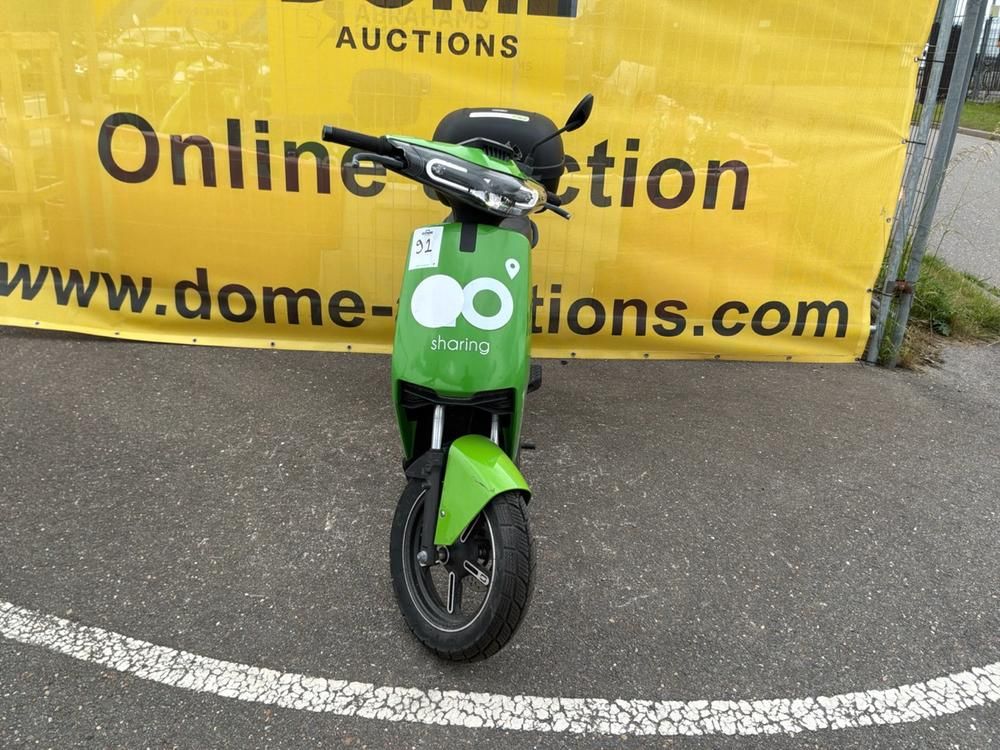 Super Soco CUx Electric Scooter