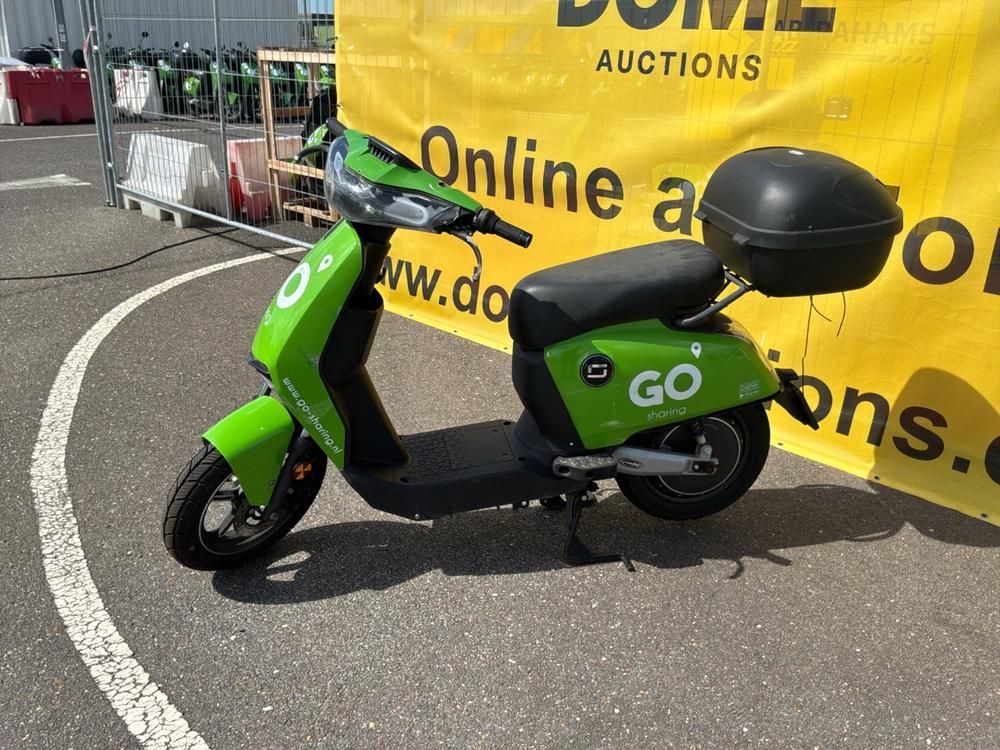 Super Soco CUx Electric Scooter