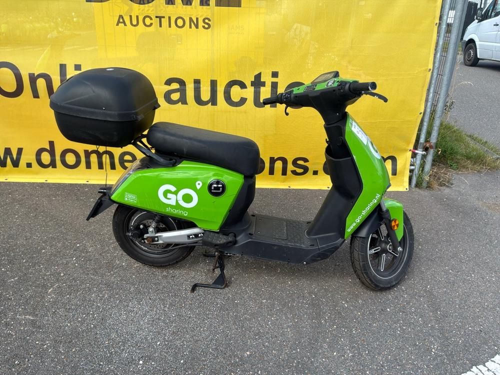 Super Soco CUx Electric Scooter