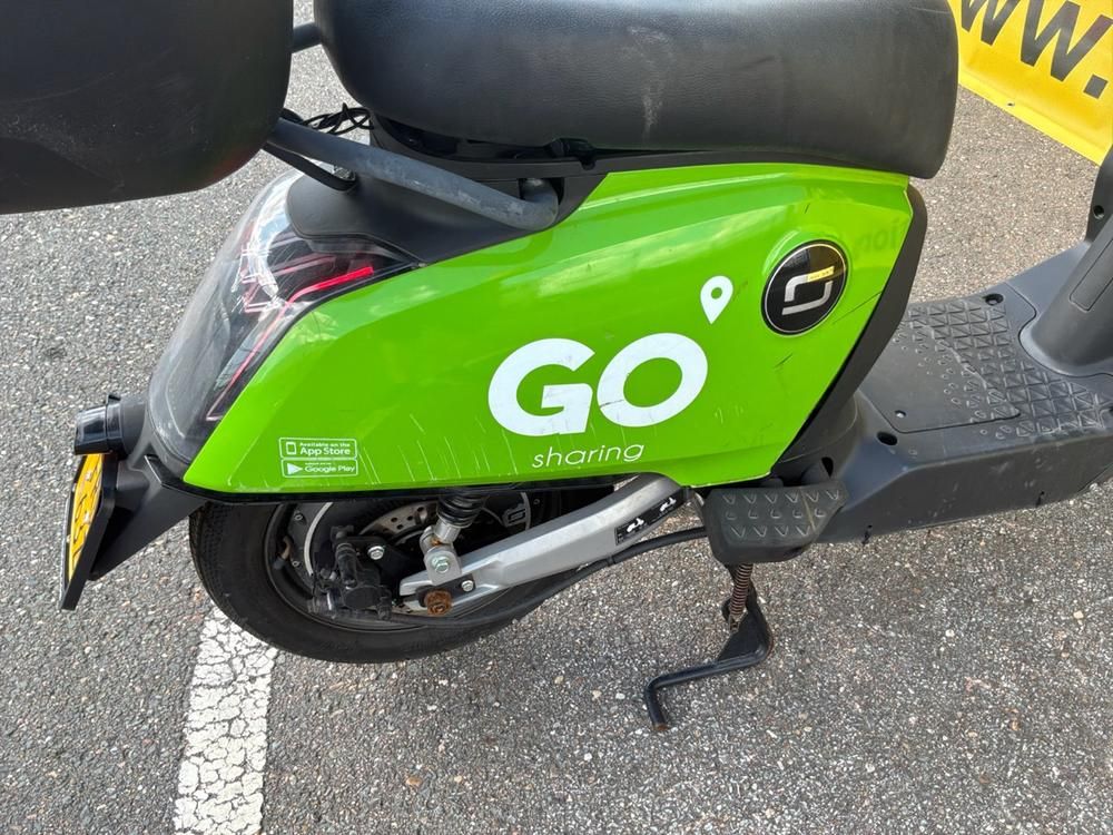 Super Soco CUx Electric Scooter