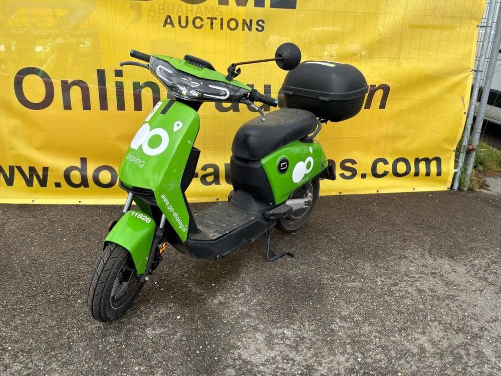 Super Soco CUx Electric Scooter