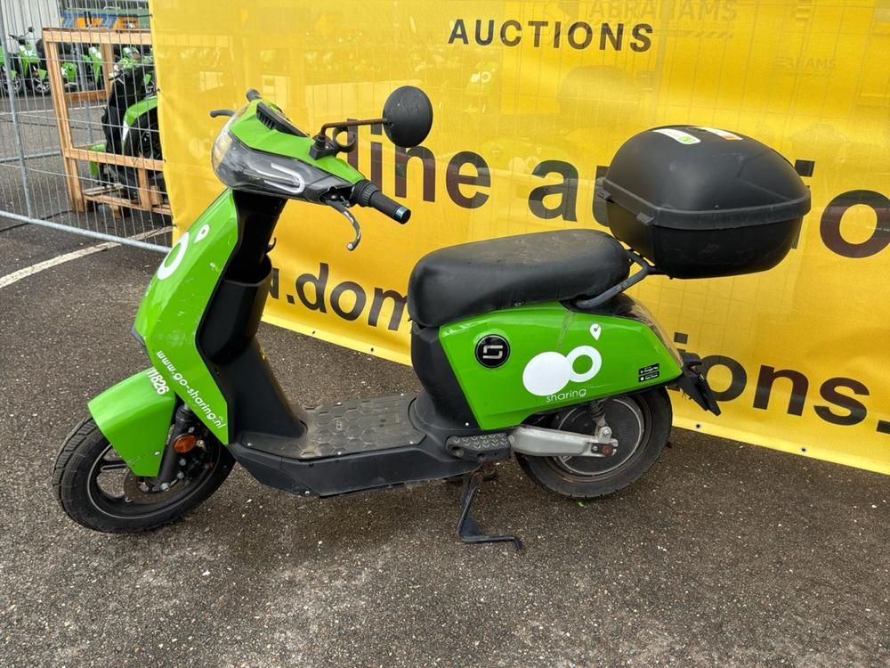 Super Soco CUx Electric Scooter