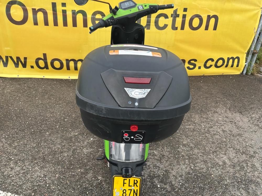 Super Soco CUx Electric Scooter