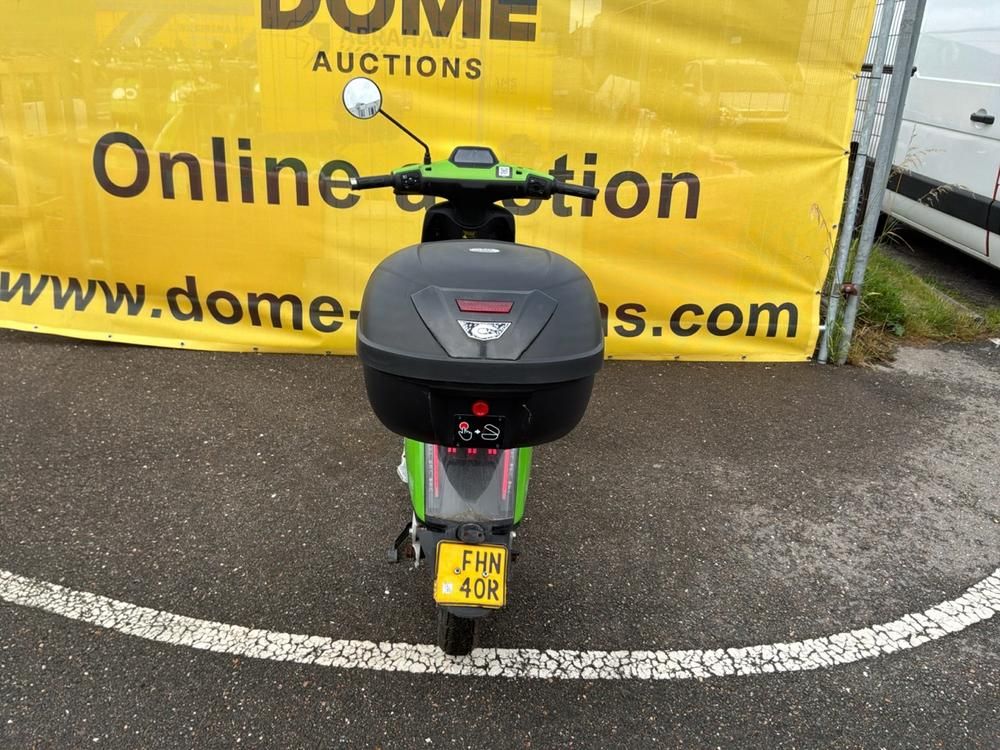 Super Soco CUx Electric Scooter