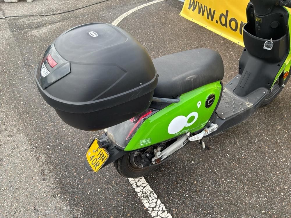 Super Soco CUx Electric Scooter