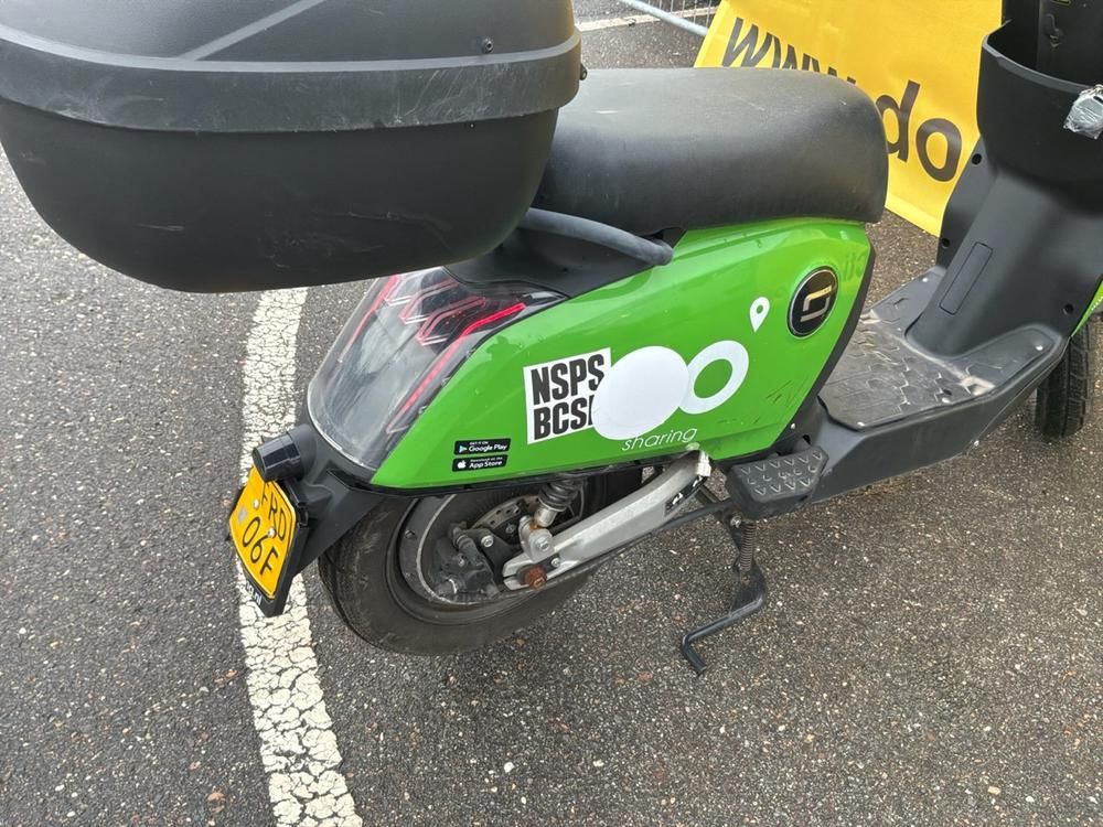 Super Soco CUx Electric Scooter