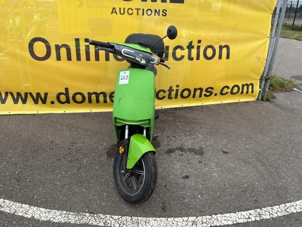 Super Soco CUx Electric Scooter