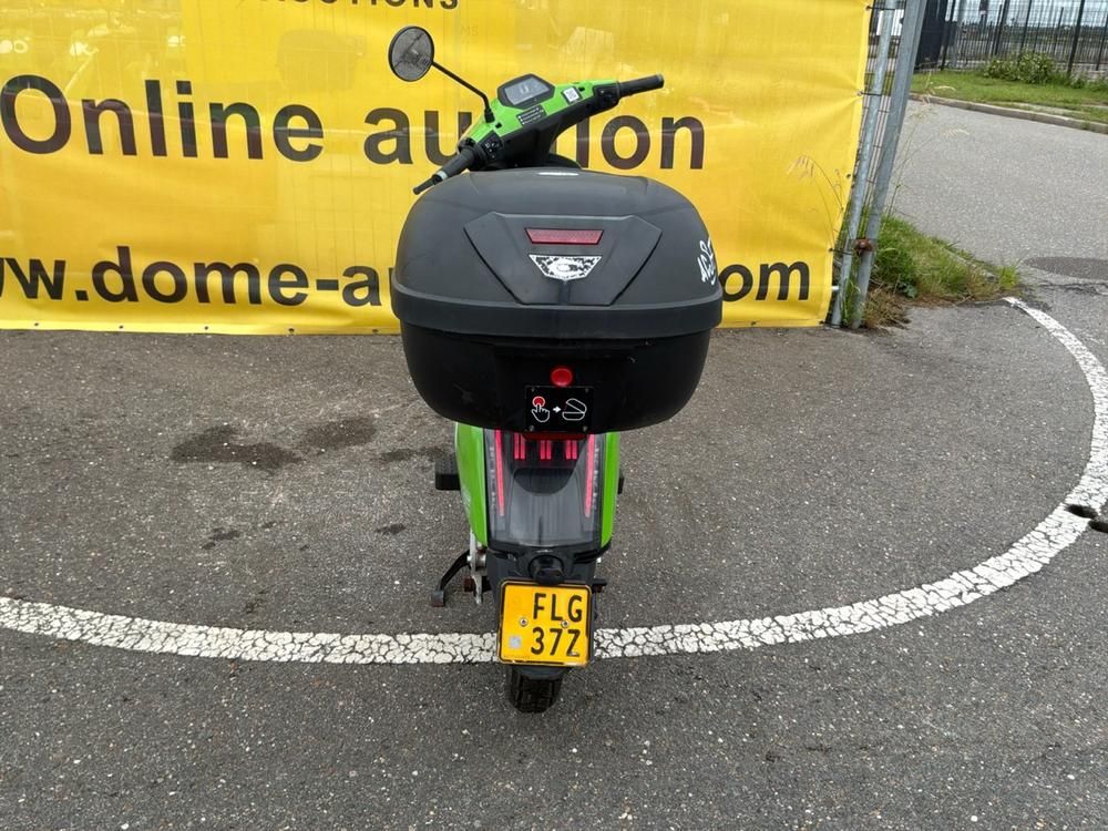 Super Soco CUx Electric Scooter