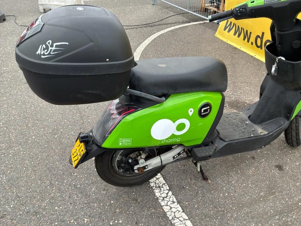 Super Soco CUx Electric Scooter
