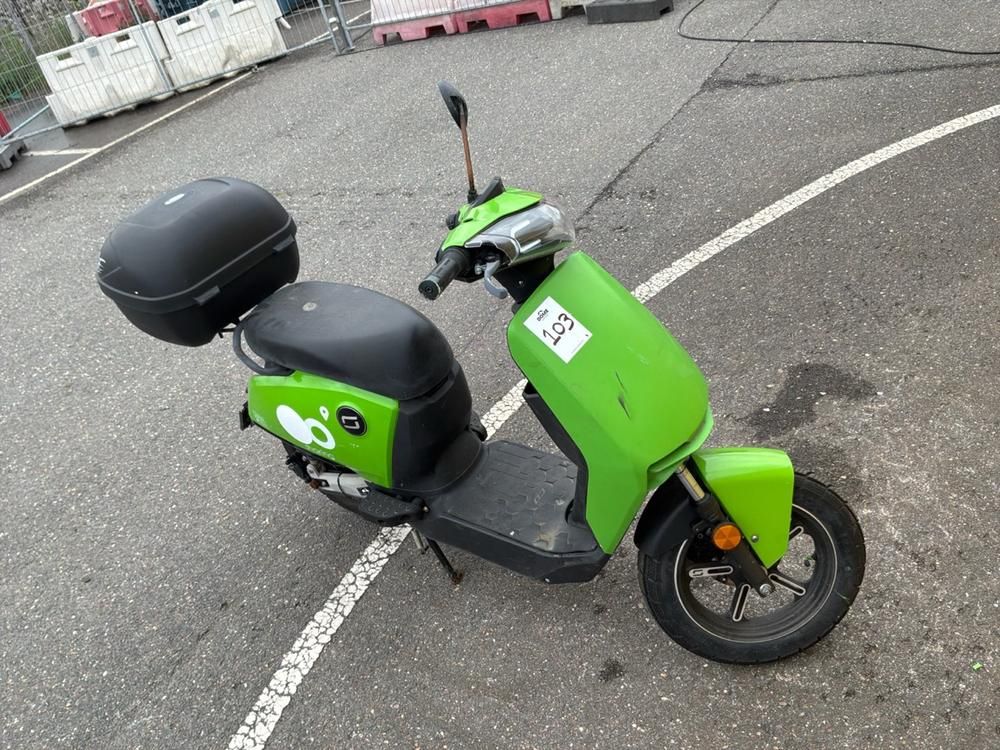 Super Soco CUx Electric Scooter