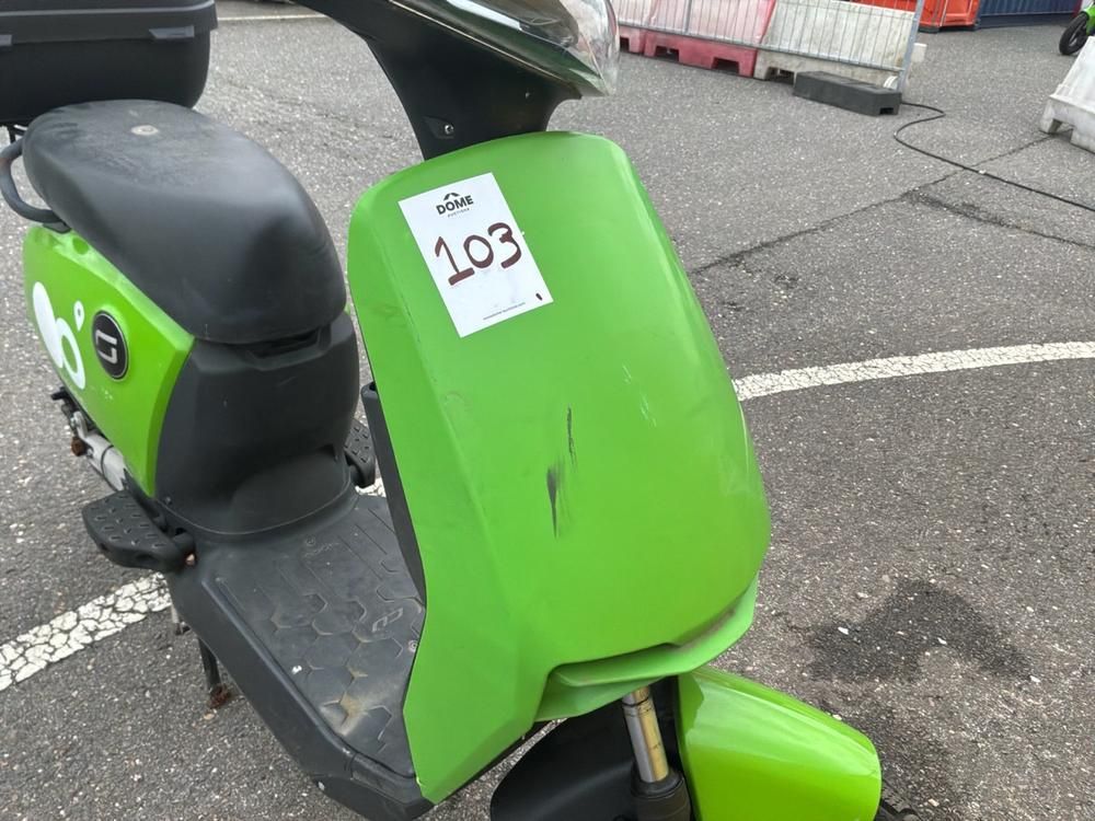 Super Soco CUx Electric Scooter