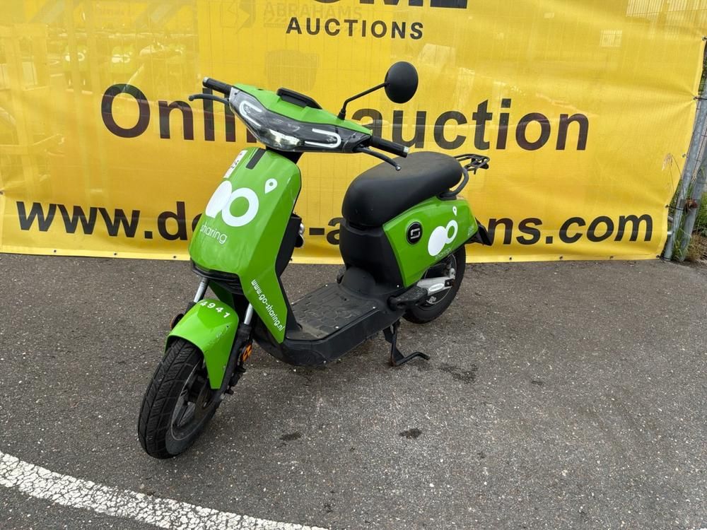 Super Soco CUx Electric Scooter