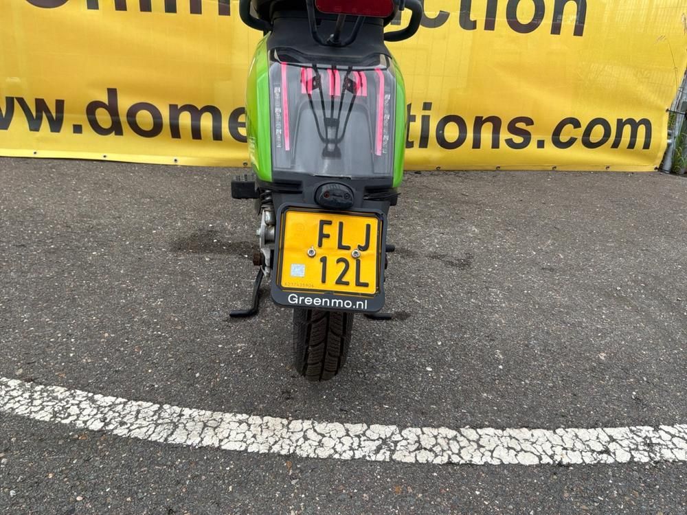 Super Soco CUx Electric Scooter