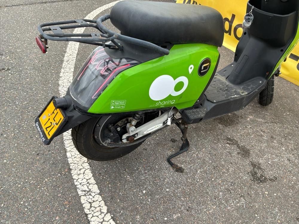 Super Soco CUx Electric Scooter