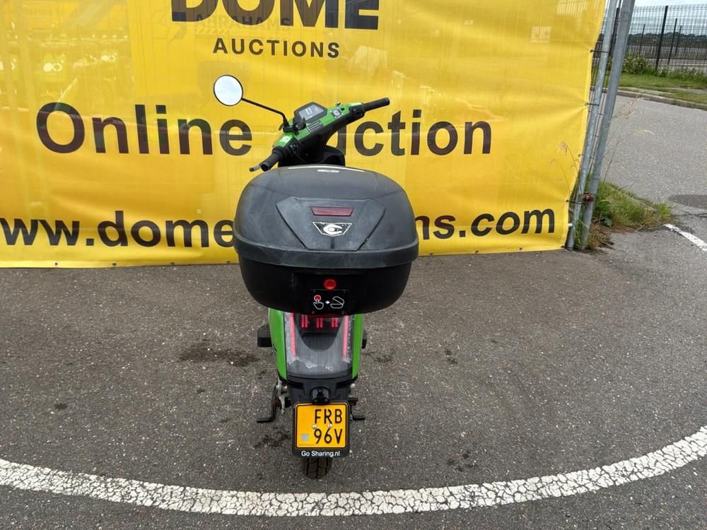 Super Soco CUx Electric Scooter