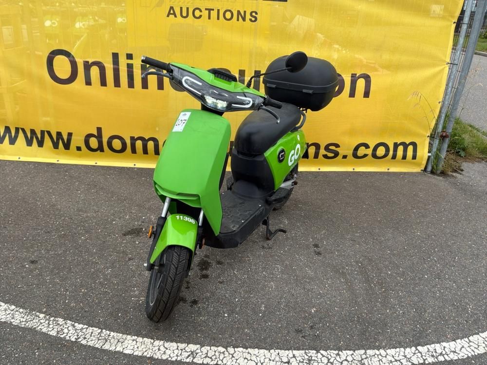 Super Soco CUx Electric Scooter