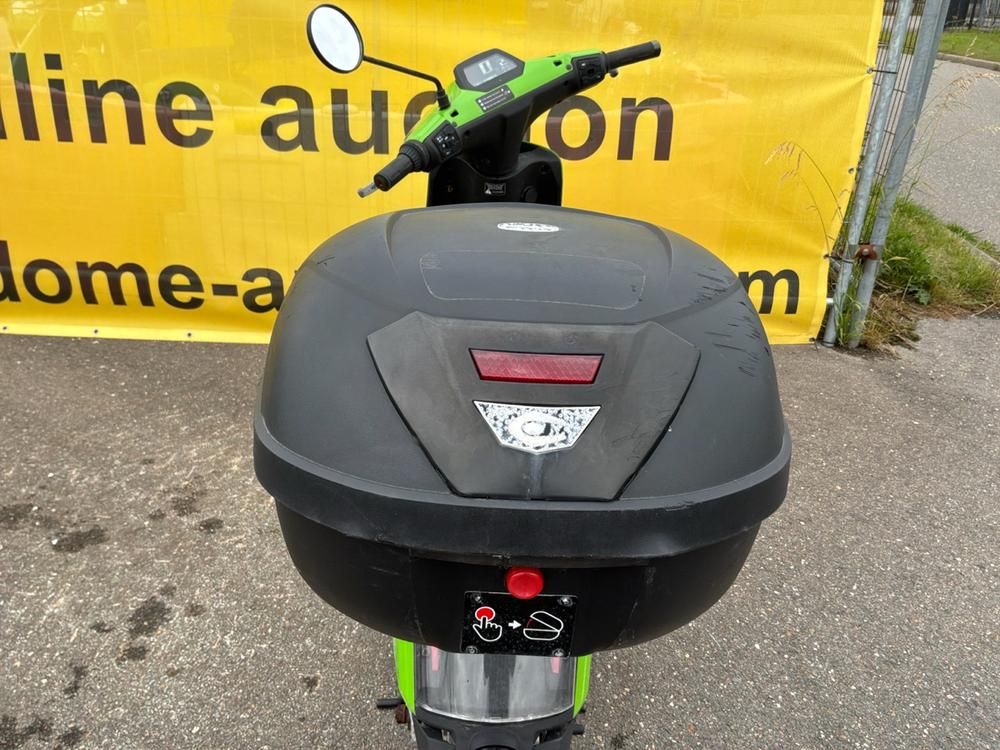Super Soco CUx Electric Scooter