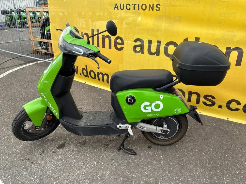 Super Soco CUx Electric Scooter