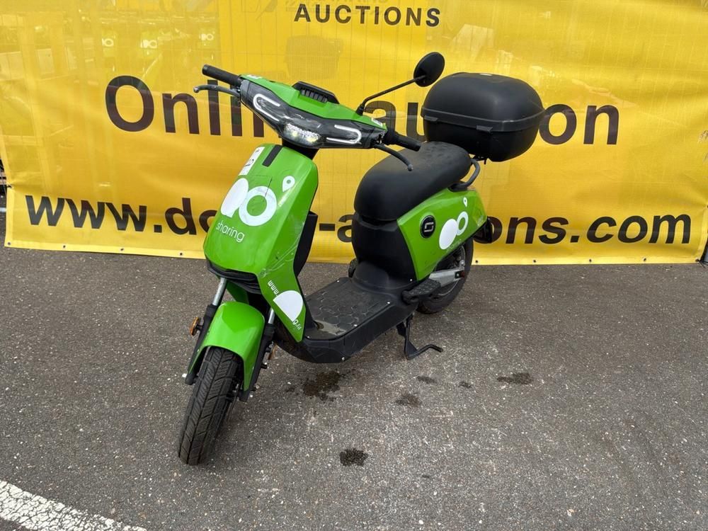 Super Soco CUx Electric Scooter