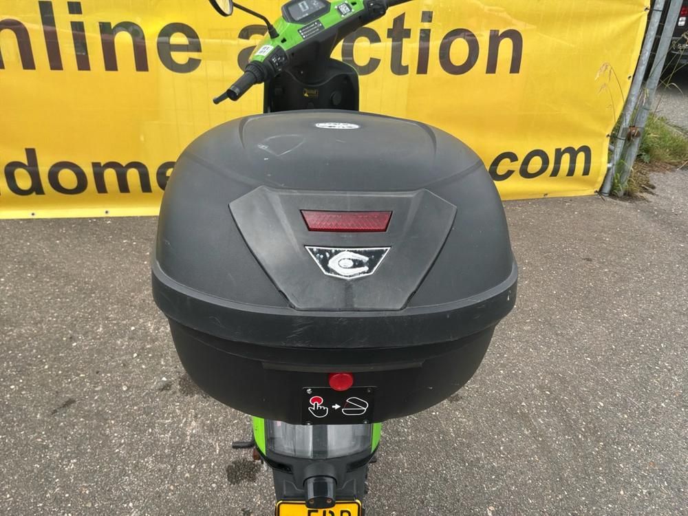 Super Soco CUx Electric Scooter