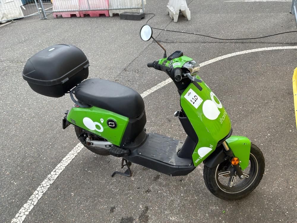 Super Soco CUx Electric Scooter