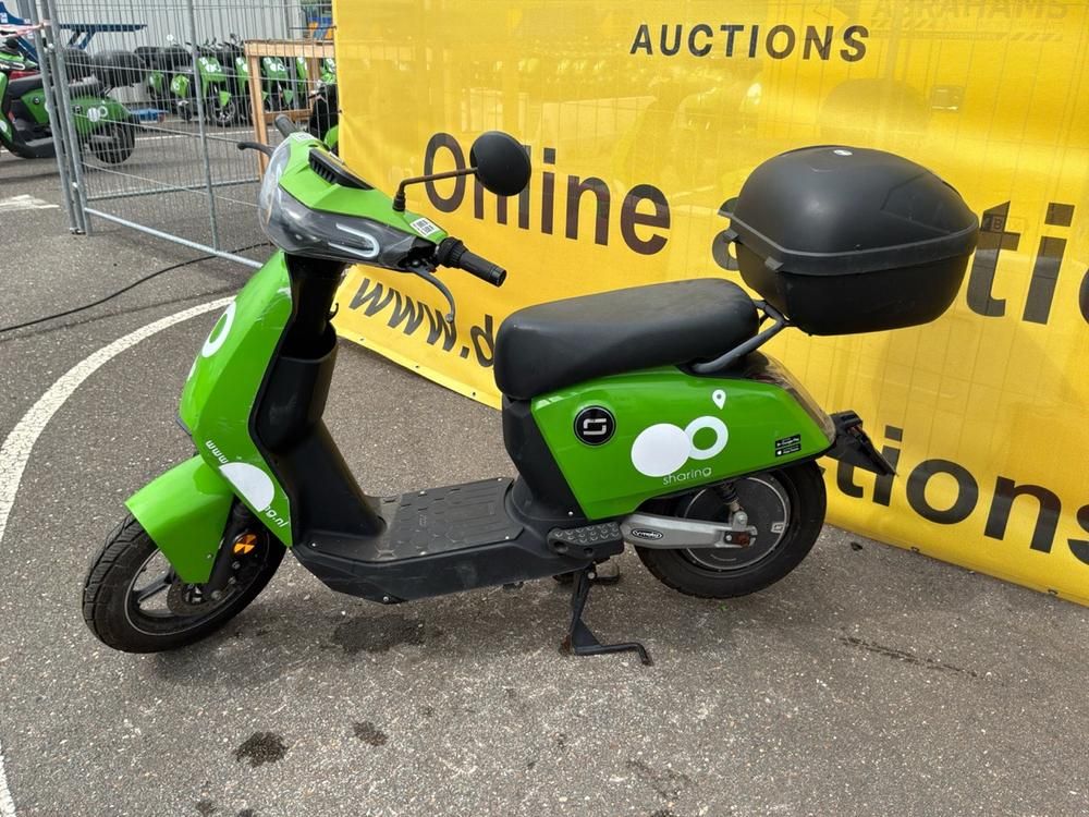 Super Soco CUx Electric Scooter
