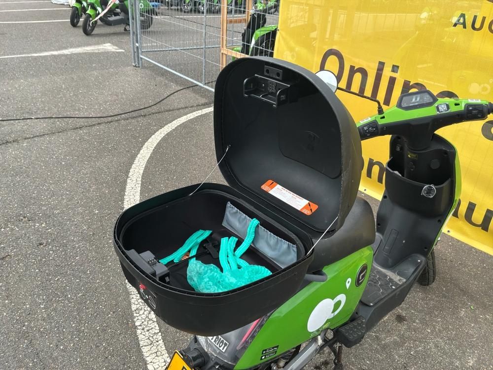 Super Soco CUx Electric Scooter
