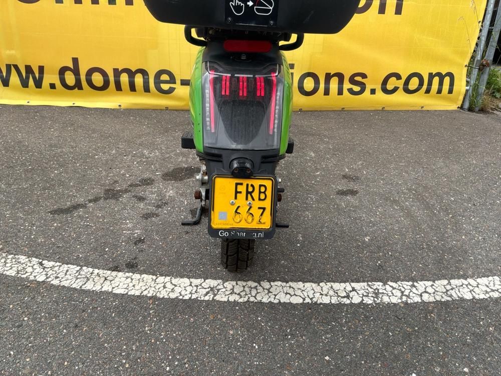 Super Soco CUx Electric Scooter