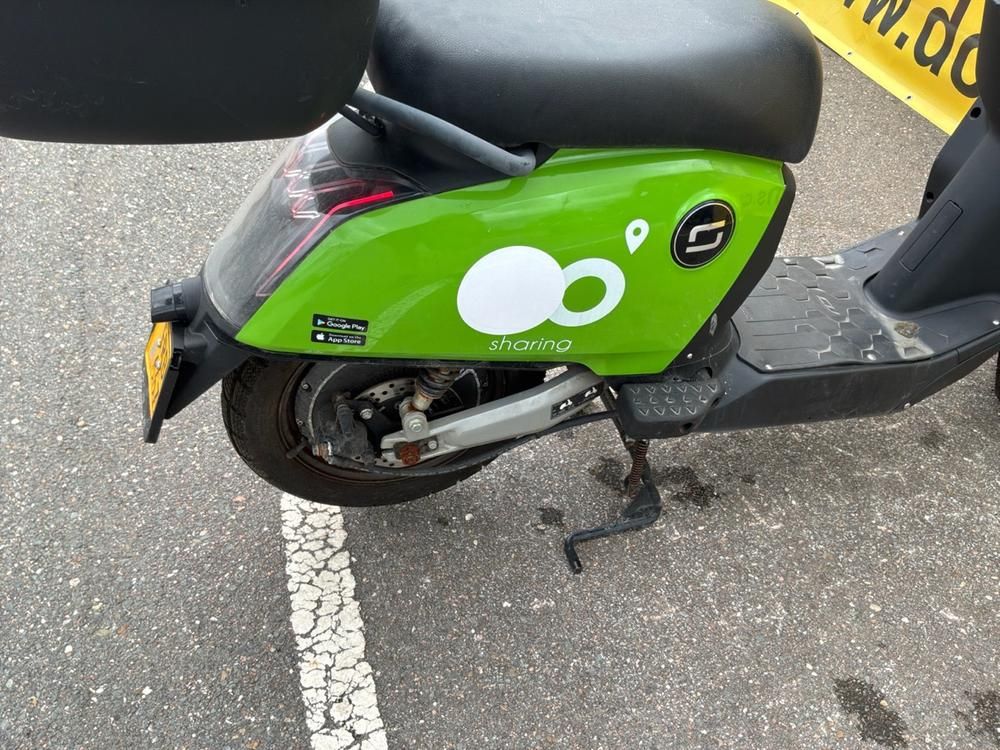 Super Soco CUx Electric Scooter