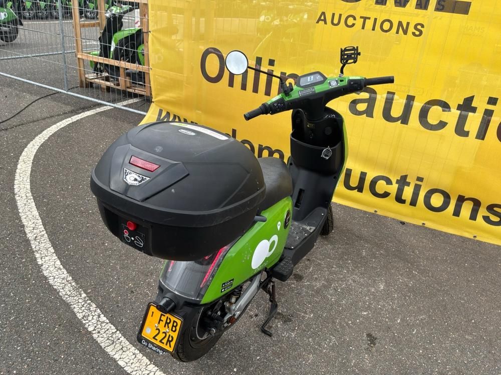 Super Soco CUx Electric Scooter