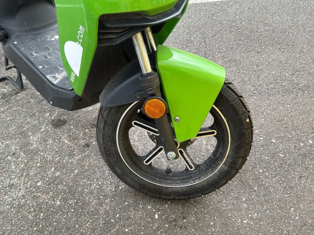 Super Soco CUx Electric Scooter