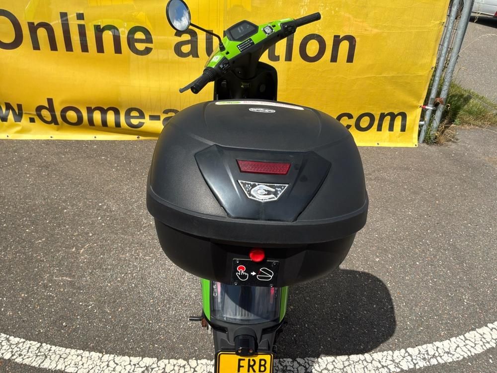 Super Soco CUx Electric Scooter