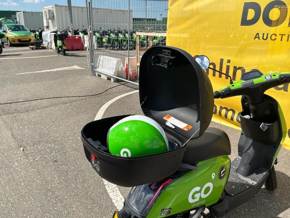 Super Soco CUx Electric Scooter