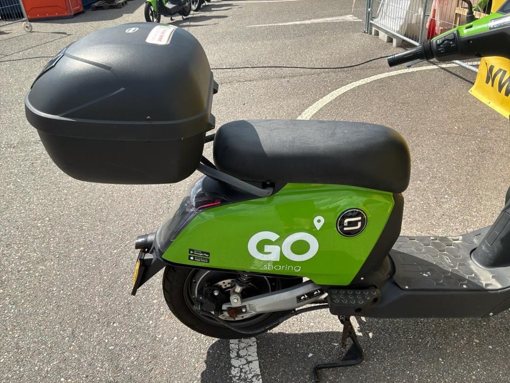 Super Soco CUx Electric Scooter