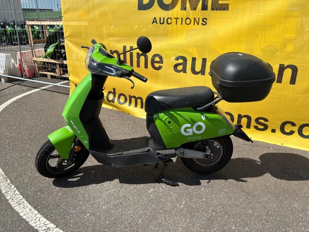 Super Soco CUx Electric Scooter