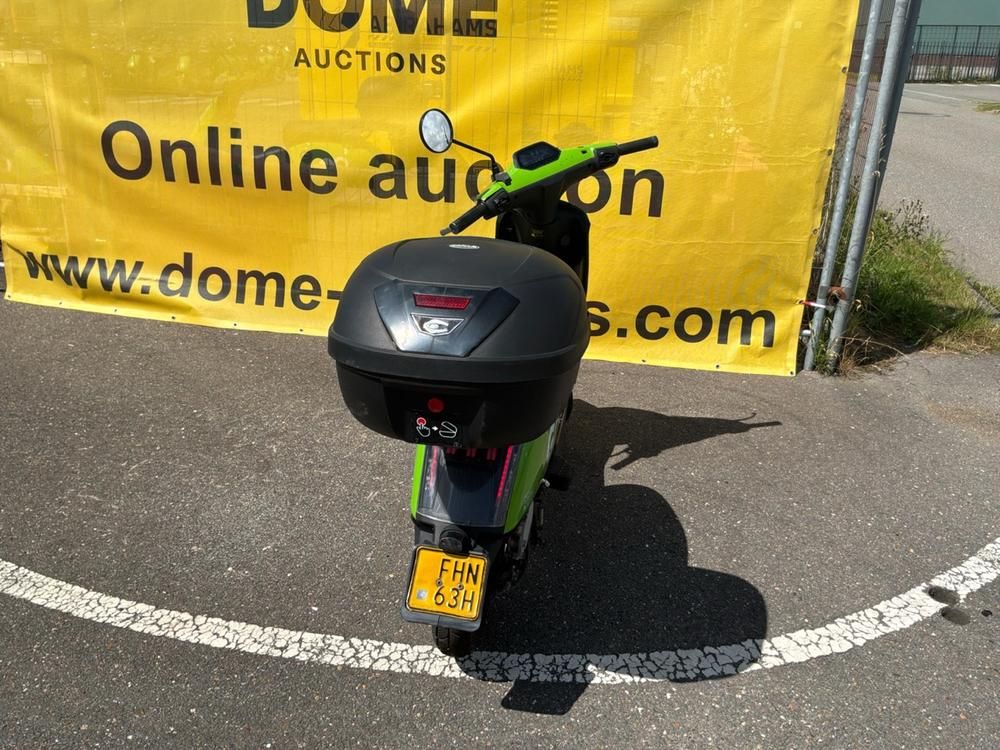Super Soco CUx Electric Scooter