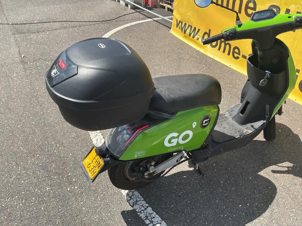 Super Soco CUx Electric Scooter