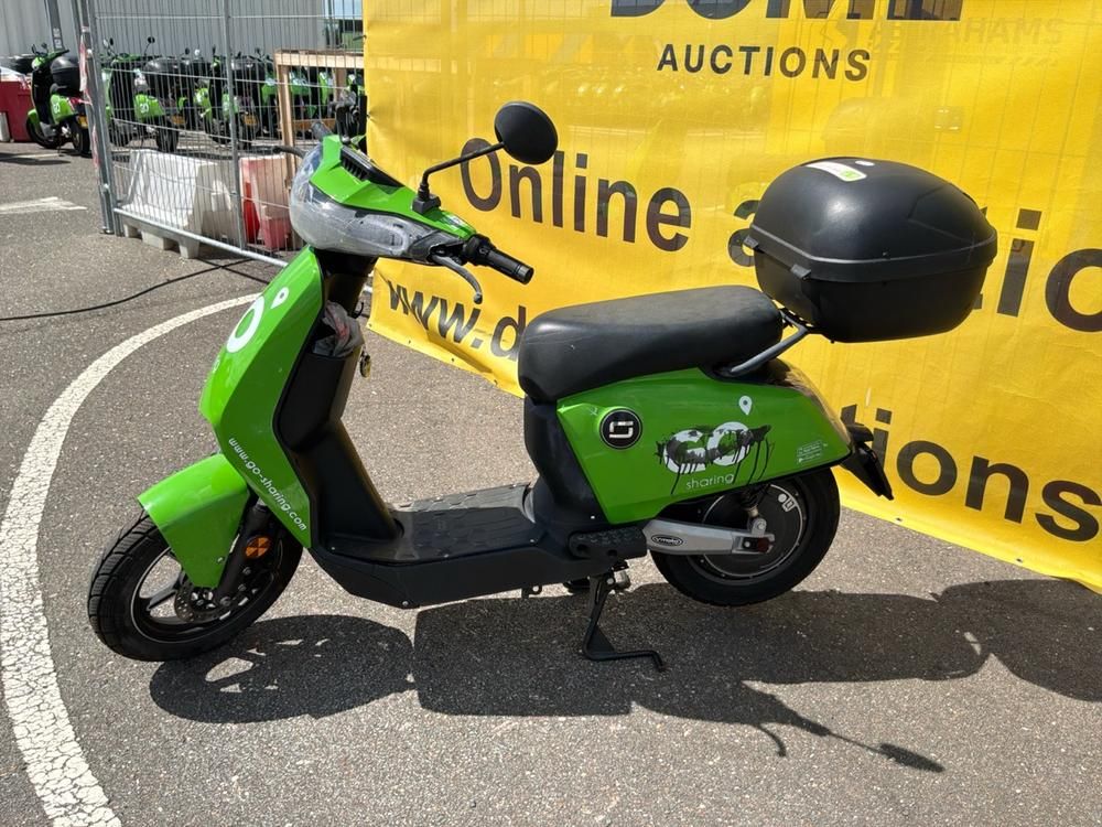 Super Soco CUx Electric Scooter
