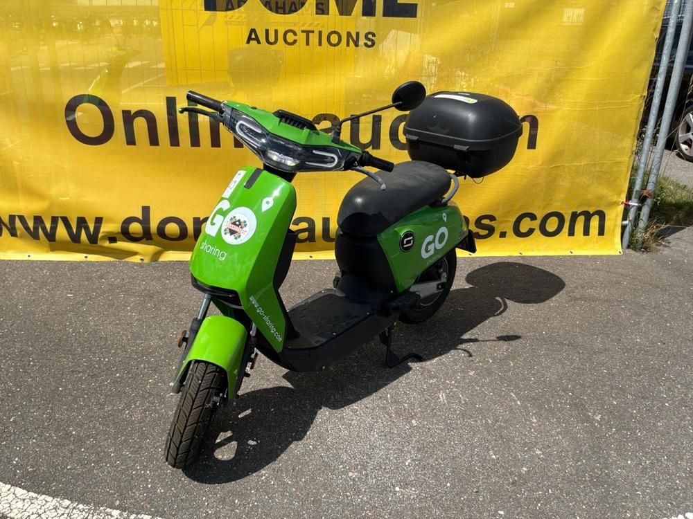 Super Soco CUx Electric Scooter
