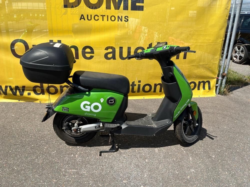 Super Soco CUx Electric Scooter